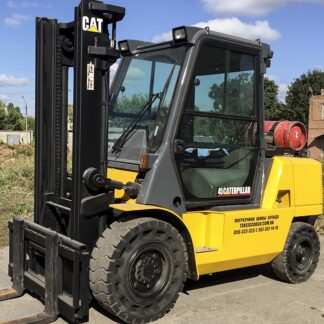 Газовый вилочный автопогрузчик CATERPILLAR GP45K