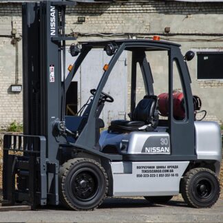 264 Nissan - вилочный погрузчик